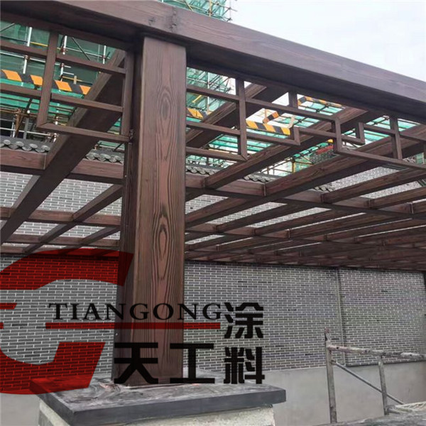 <strong>專業(yè)木紋漆施工團隊的重要性</strong>